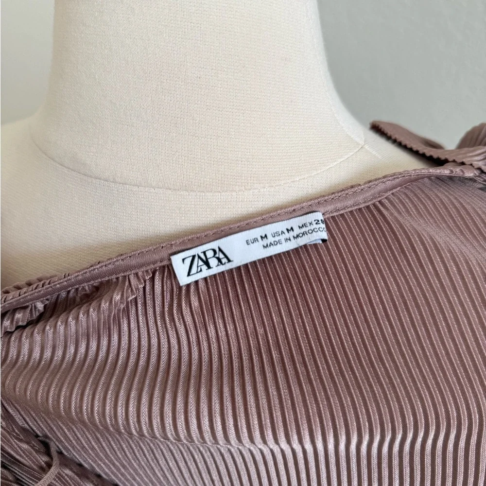 Zara Mauve V-Neck pleated Women's Taupe Top - Picture 4 of 4